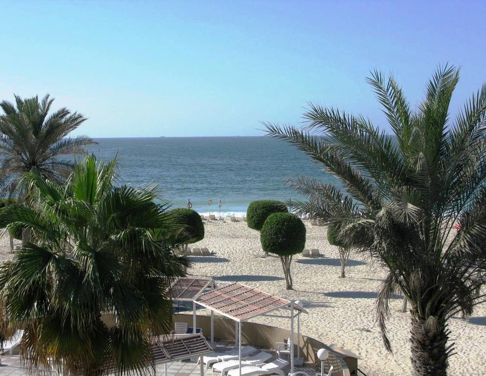 Golden Beach Motel Sharjah Exterior photo