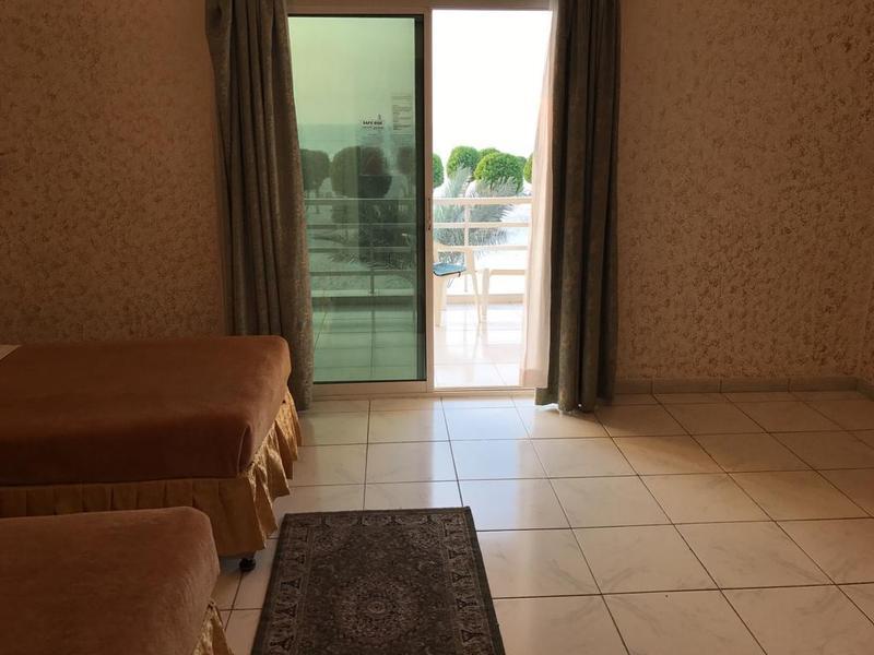 Golden Beach Motel Sharjah Exterior photo